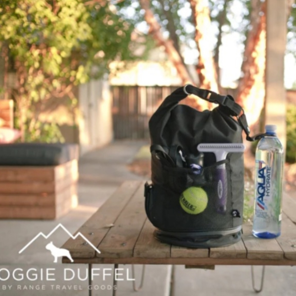 *NWOT Range Travel Goods Large Doggie Duffel